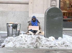 Người vô gia cư New York 'thà chịu rét còn hơn vào khu tạm trú'