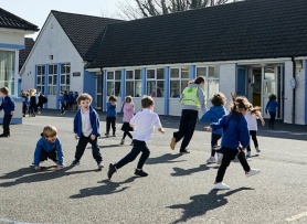 Thị trấn không cho trẻ em dùng smartphone