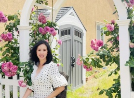 Ngôi nhà bốn mùa hoa của người phụ nữ Việt ở Mỹ
