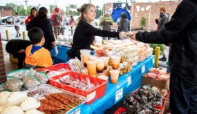 Đi chợ Việt trên đất Mỹ: Gợi nhớ hương vị quê hương