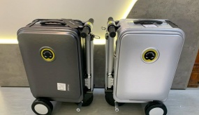 Vietnam Airlines lưu ý với khách mang theo túi xách, vali tích hợp pin