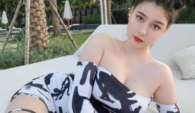 Nữ sinh lai Việt-Mỹ hot nhất Sài thành chuộng váy áo táo bạo tôn nét đẹp phồn thực
