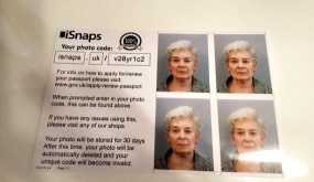 Cụ bà 85 tuổi không thể gia hạn hộ chiếu vì tóc quá trắng