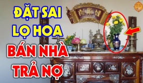 Đặt lọ hoa lên bàn thờ nhất trái, nhì phải: Tưởng đơn giản nhưng nhiều nhà làm sai, mất hết phúc lộc