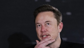 Tỷ phú Elon Musk cảnh báo nguy cơ Mỹ 'không còn tiền để làm gì'