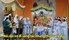 Nói dối vợ đi công tác nhưng thực ra là đưa bồ đi du lịch, đêm đó đang ‘tập thể dục’ hừng hực thì vợ cứ gọi nheo nhéo hàng chục cuộc, bực quá tôi mới bắt máy để nghe cho xong chuyện thì tái mặt khi em báo ‘mẹ mất rồi anh ạ’.