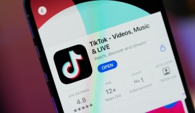 CĂNG ĐÉT! Tiktok bị cấm trên Google Play và App Store sau ngày 19-1-2025. Hơn 170 triệu nhà sáng tạo nội dung sắp mất kế sinh nhai