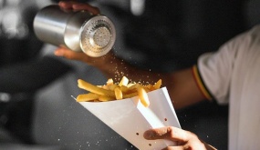 Từ trường hợp nghệ sĩ Tấn Beo bị suy thận giai đoạn cuối: 1 thói quen âm thầm “huỷ diệt” thận