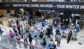 Du khách được miễn visa vào Mỹ có thể phải khai lịch sử mạng xã hội