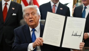 Ông Trump ký sắc lệnh về áp thuế với đối tác thương mại của Iran