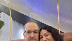 Chuyện tình 'thần tốc' của chàng rể Mỹ và cô gái Việt