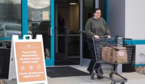 Những nhân viên an ninh sân bay Mỹ sống lay lắt bằng tiền vay