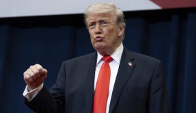 Ông Trump tuyên bố chiến sự với Iran 'đã chấm dứt'