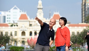 Người nước ngoài chọn nghỉ hưu ở Việt Nam