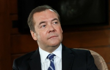 Ông Medvedev dọa biến cuộc sống ở phương Tây thành 'ác mộng trường kỳ'