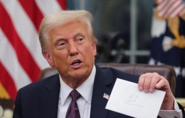 Lý do Tổng thống Trump thích thư tay