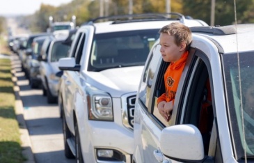 Người Mỹ thở phào khi trợ cấp tem phiếu thực phẩm được nối lại một phần