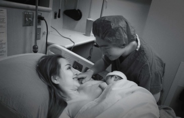 Qua Canada định cư, một người đẹp Việt đón tin mừng ở tuổi 35, nhiều nghệ sĩ chúc phúc