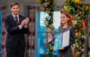 Con gái thay mẹ nhận giải Nobel Hòa bình