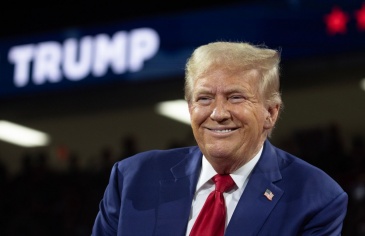 Người Việt ở Mỹ nghĩ gì về chính sách của ông Trump?