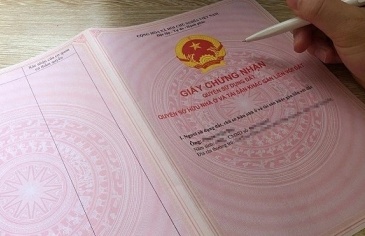 Việt kiều có được đứng tên sổ hồng không?