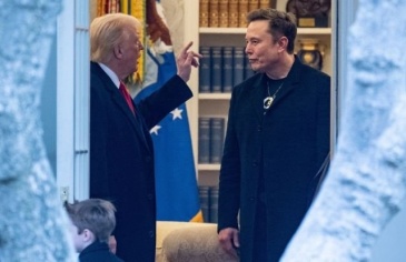 Tổng thống Donald Trump đưa cảnh báo trục xuất tỷ phú Elon Musk: Chuyện gì đang xảy ra?