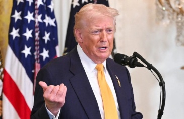 Kỳ vọng và hoài nghi khi ông Trump ra lệnh công khai tài liệu về người ngoài hành tinh Kỳ vọng và hoài nghi khi ông Trump ra lệnh công khai tài liệu về người ngoài hành tinh