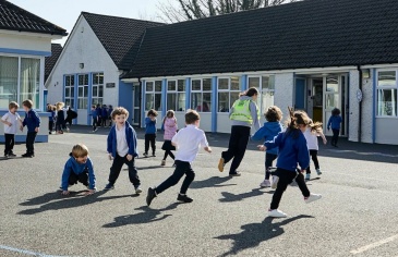 Thị trấn không cho trẻ em dùng smartphone