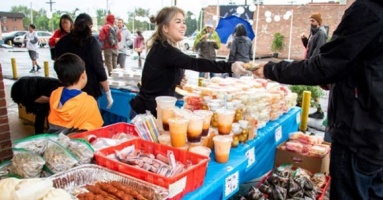 Đi chợ Việt trên đất Mỹ: Gợi nhớ hương vị quê hương