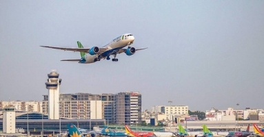 Lý do khiến các chuyến bay khó cất, hạ cánh tại sân bay Tân Sơn Nhất