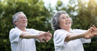 Một ngày vào viện dưỡng lão, tôi ngộ ra: Cách bạn đối diện với bệnh tật và tuổi già thể hiện trí tuệ của bạn!