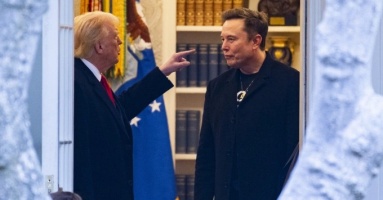 Mối quan hệ từ mặn nồng đến chua chát của Trump - Musk