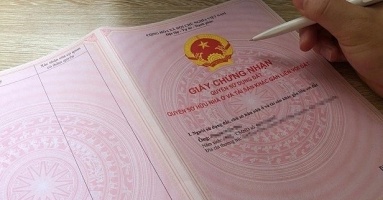 Việt kiều có được đứng tên sổ hồng không?