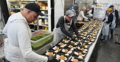 Nỗi lo của người Mỹ trước nguy cơ mất tem phiếu thực phẩm Nỗi lo của người Mỹ trước nguy cơ mất tem phiếu thực phẩm