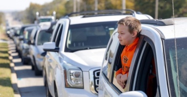 Người Mỹ thở phào khi trợ cấp tem phiếu thực phẩm được nối lại một phần