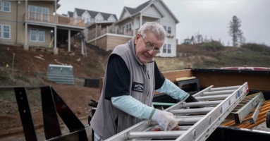 Bi kịch không thể nghỉ hưu của người cao tuổi Mỹ Bi kịch không thể nghỉ hưu của người cao tuổi Mỹ