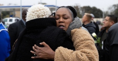 Nỗi kinh hoàng trong vụ xả súng tiệc sinh nhật trẻ em ở California Nỗi kinh hoàng trong vụ xả súng tiệc sinh nhật trẻ em ở California