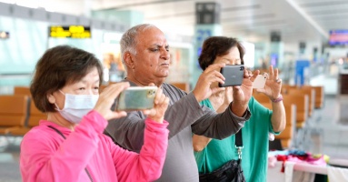 Việt Nam đón trên 19 triệu lượt khách quốc tế, phá vỡ mọi kỷ lục Việt Nam đón trên 19 triệu lượt khách quốc tế, phá vỡ mọi kỷ lục