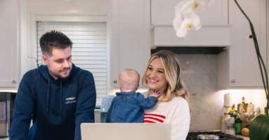 Phụ nữ Mỹ từ chối thăng tiến để sinh con sớm Phụ nữ Mỹ từ chối thăng tiến để sinh con sớm