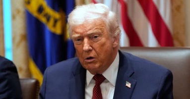 Ông Trump: 'Châu Âu suy tàn, yếu đuối' Ông Trump: 'Châu Âu suy tàn, yếu đuối'