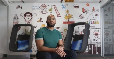 Những vụ bê bối tiền từ thiện chấn động nước Mỹ