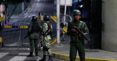 Mỹ đột kích Venezuela, tuyên bố bắt Tổng thống Maduro