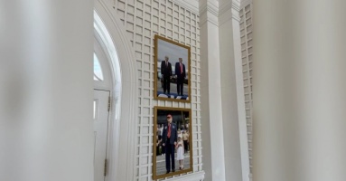 Ảnh chụp chung của ông Trump, ông Putin được treo ở Nhà Trắng Ảnh chụp chung của ông Trump, ông Putin được treo ở Nhà Trắng