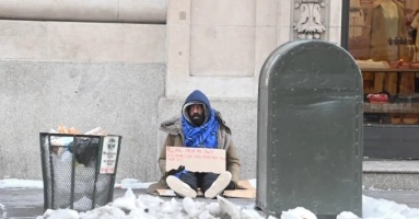 Người vô gia cư New York 'thà chịu rét còn hơn vào khu tạm trú' Người vô gia cư New York 'thà chịu rét còn hơn vào khu tạm trú'