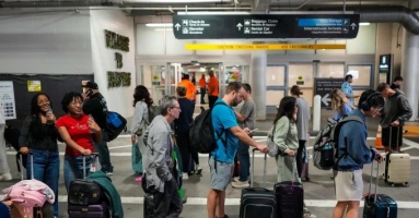 Hàng trăm nhân viên an ninh sân bay Mỹ đồng loạt nghỉ việc Hàng trăm nhân viên an ninh sân bay Mỹ đồng loạt nghỉ việc