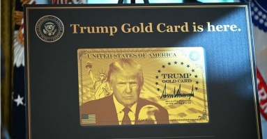 Nhiều luật sư cho giới siêu giàu 'quay lưng' với tấm thẻ vàng của ông Trump