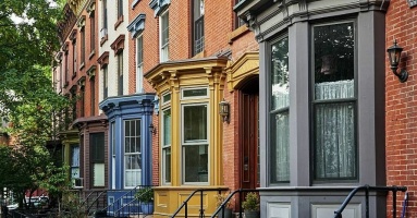 'Xiềng xích vàng' của người thuê nhà ở New York