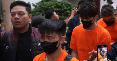Indonesia phá đường dây đánh bạc trực tuyến, bắt 228 người Việt Indonesia phá đường dây đánh bạc trực tuyến, bắt 228 người Việt
