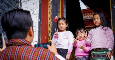 Vì sao nhiều người rời bỏ 'quốc gia hạnh phúc nhất thế giới'? Vì sao nhiều người rời bỏ 'quốc gia hạnh phúc nhất thế giới'?