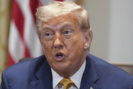 Ông Trump nói 'không hài lòng' với ông Putin Ông Trump nói 'không hài lòng' với ông Putin